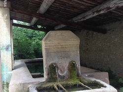 BEAUMONT DU VENTOUX ST ROCH ET LE CHATEAU