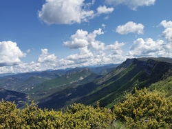 LES AIGUILLES DE REMUZAT